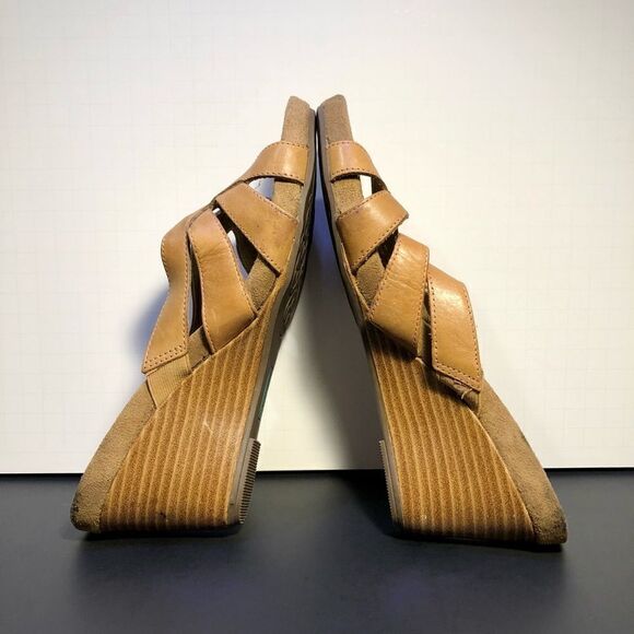 Womens THOM MCAN Tan Wedge Sandals / Size 8.5 - Picture 7 of 9